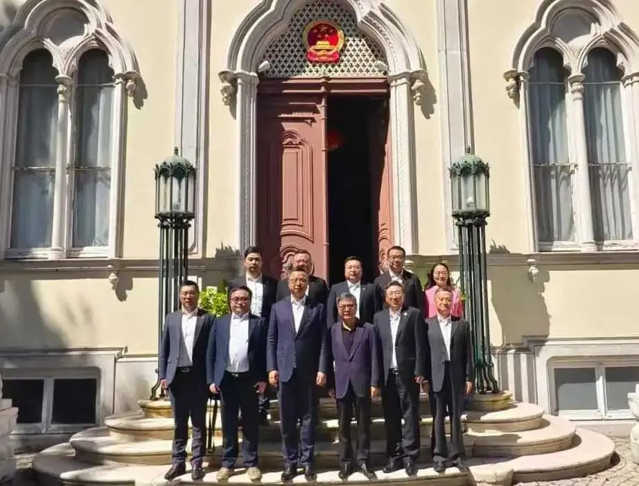 迅鐳激光董事長顏章健率隊赴歐洲進(jìn)行商務(wù)考察（三）(圖4)